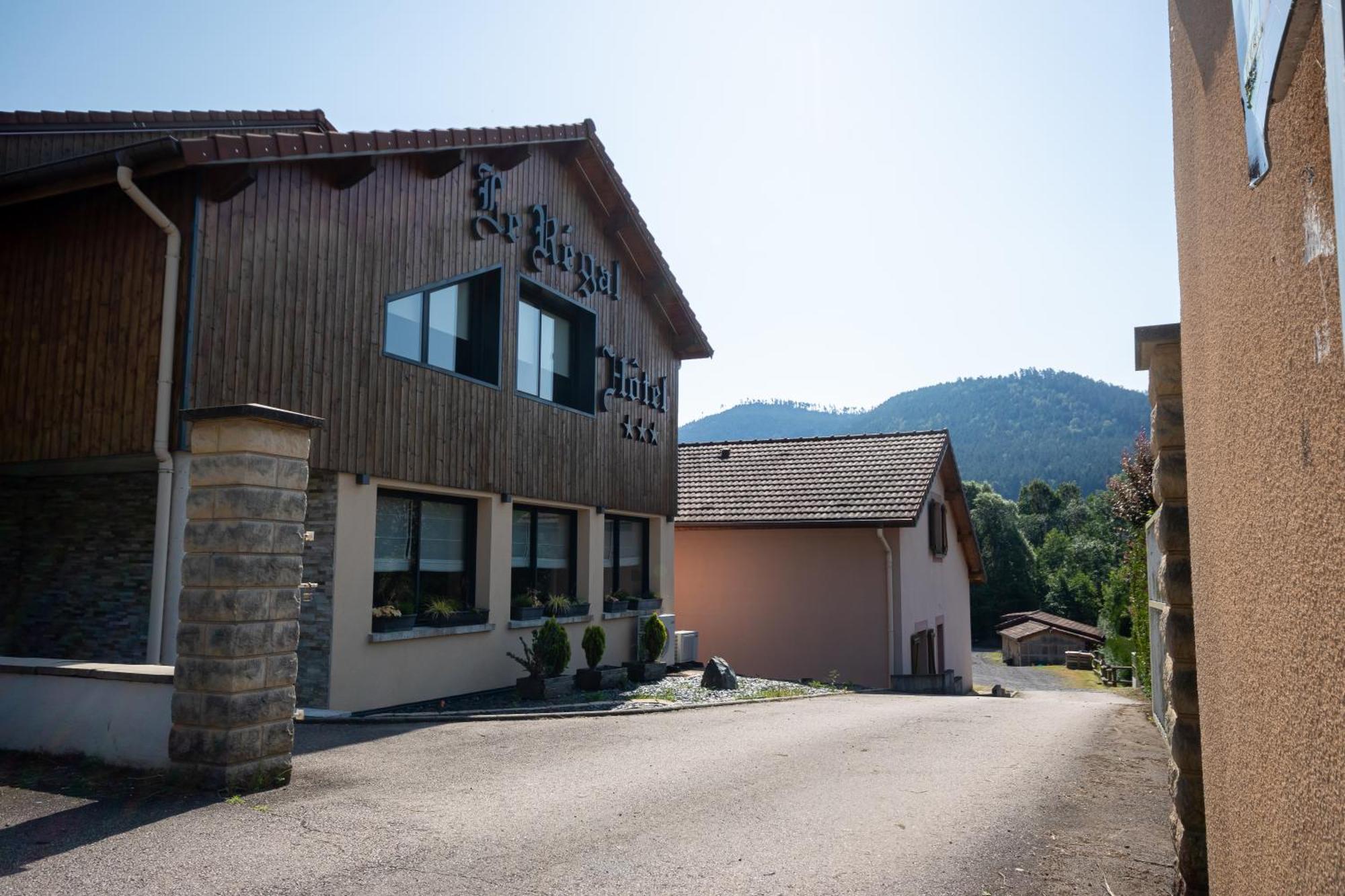 Logis Hotel Le Regal & Spa Saint-Die-des-Vosges Exterior foto